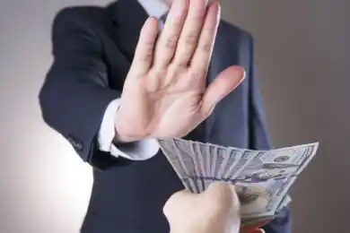 Полицейских и госслужащих ждут проверки на добропорядочность