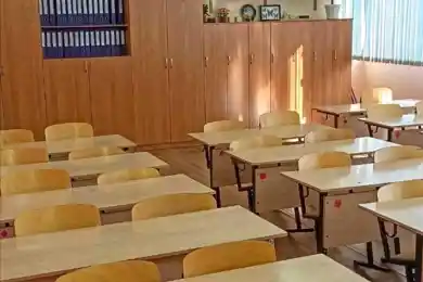 Первая смена в Астане остается дома