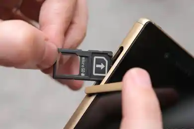 Нужно ли казахстанцам менять SIM-карты при переходе на 5G