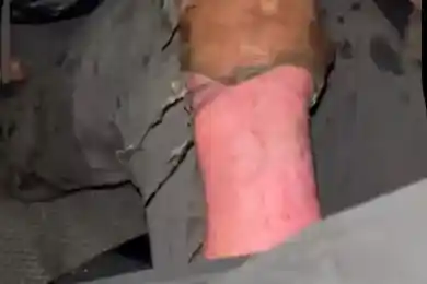 На трассе "Омск-Майкапчагай" охранник вытащил водителя из горящего грузовика