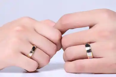 Никита+Яна: защитник «Барыса» женился