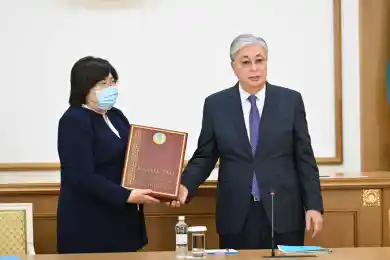 Президент Казахстана посетил новое здание Конституционного Суда – фото