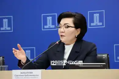 Министр Жакупова объяснила - кто такие «синие» и «белые» воротнички в Казахстане