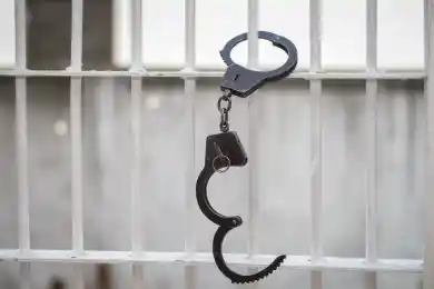 На каких условиях предлагается амнистия заключенных в Казахстане