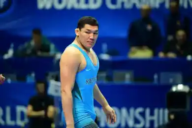 Борец Ергали проиграл поединок за выход в полуфинал Олимпиады-2020