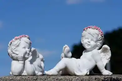 День пограничника в Казахстане, Праздник топора – эти праздники отмечаются 18 августа