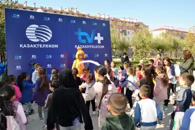 «Казахтелеком» подключает к оптоволокну жилые комплексы Шымкента