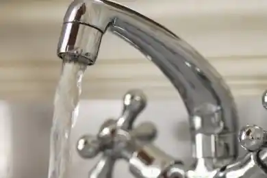 Дефицита воды в Астане нет - Женис Касымбек