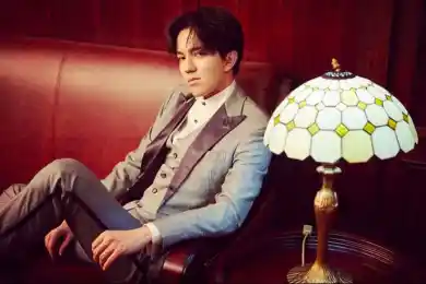 Димаш, Элизабет Турсынбаева, Нуржан Альтаев получили премии "Народный любимец"