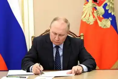 Путин постановил признать Херсонскую и Запорожскую области независимыми территориями