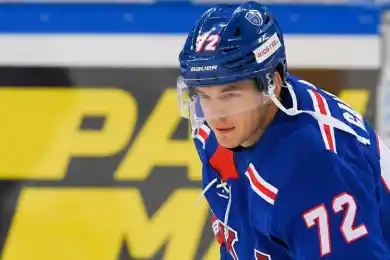 Нападающий СКА переходит в Барыс