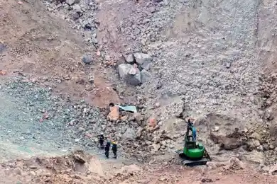 На руднике «Майкаинзолото», где упал автобус, приостановили фабрику