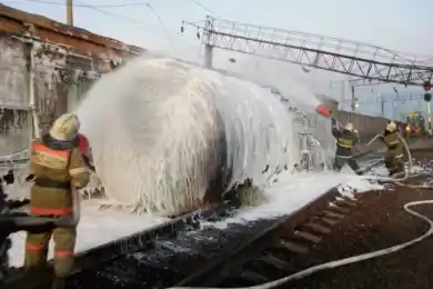 В Шуском районе сошли вагоны с рельсов, задержаны 10 поездов
