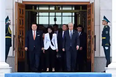 Первая леди Южной Кореи тронула своим жестом перед вылетом из Астаны