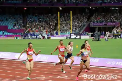 Легкоатлетке Сафоновой не хватило 15 сотых секунды до бронзы на Азиаде