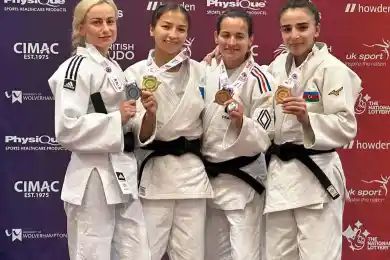 Асхат Оралов поздравил парадзюдоистов сборной Казахстана с медалями