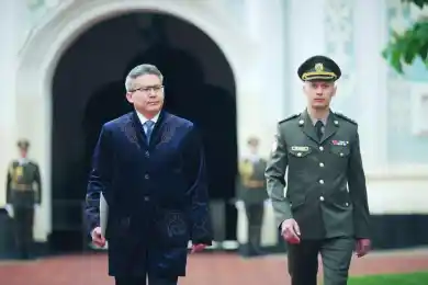 Как Посол Казахстана оделся на встречу с Зеленским