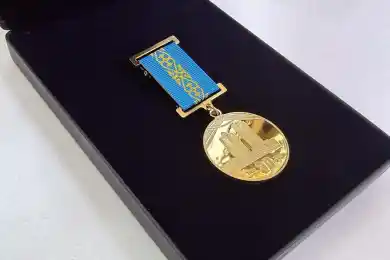 Главред Bestnews.kz Жанар Сердалина награждена юбилейной медалью - Указ Президента
