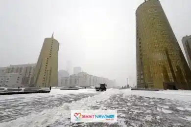 Астану засыпало снегом, осадки продолжатся