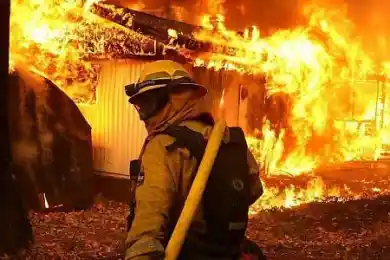 В Казахстане стало больше гибнуть пенсионеров и безработных на пожарах – МЧС