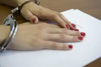 В Карагандинской области мать задушила своих детей - версия