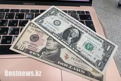 Тенге застыл на торгах KASE