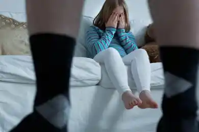 Мажилис одобрил отмену помилования педофилам и насильникам