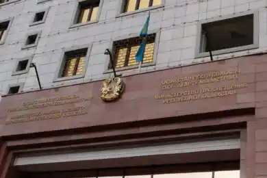 Последуют ли увольнения в Минпросвещения Казахстана после издевательств над мальчиком в Семее