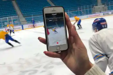 "Диц - невероятный!": как две подписчицы Bestnews.kz впервые посетили открытую тренировку игроков ХК "Барыс"