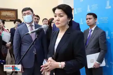 Запретить езду за рулем без взносов ОСМС - Ажар Гиният ответила на критику казахстанцев