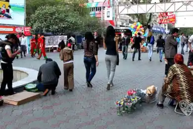 Население Алматы вырастает за счет мигрантов - Досаев