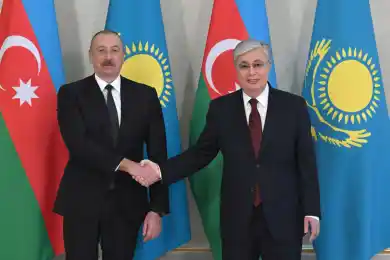 Президенты Казахстана и Азербайджана «по-братски» закрыли переговоры