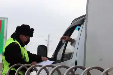 Полицейские будут спрашивать у прохожих в Нур-Султане и Алматы о цели выхода из дома