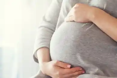 В Казахстане 113 женщин попали под следствие за махинации с декретными пособиями