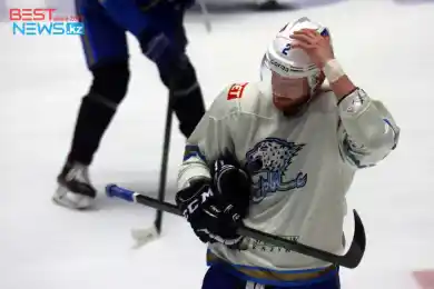 Его критиковали в Барысе, а он перешел в НХЛ