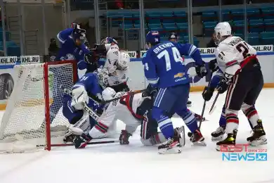 Михайлис высказался о физической форме игроков "Барыса"