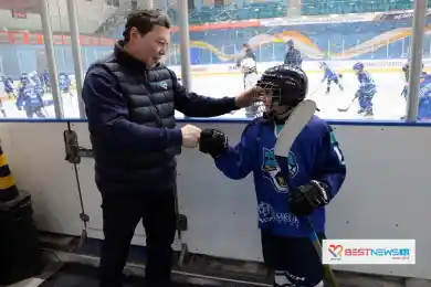 «Мы изменили формат развития и полностью экипировали детей» – директор ДЮСШ ХК «Барыс»