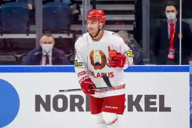 Сборная Беларуси вылетела в Ригу и готовится к спаррингам с Казахстаном