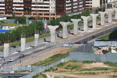 Заменят ли стоящие годами бетонные опоры при строительстве LRT в Нур-Султане