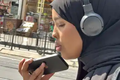 Улицы Стамбула полны девушек с модельной внешностью