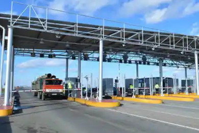 Платные дороги в Казахстане приносят 4 млрд тенге ежегодно