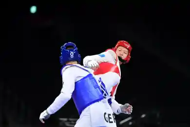 Жапаров победил чемпиона мира на Олимпиаде2020