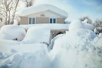 Штрафы за снег: казахстанцев не вправе сразу наказывать