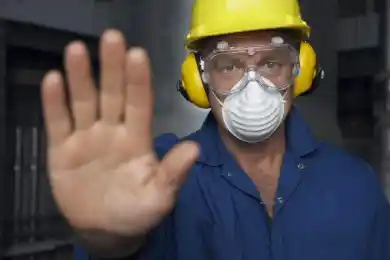 В Казахстане сократят рабочие места с вредными условиями труда 