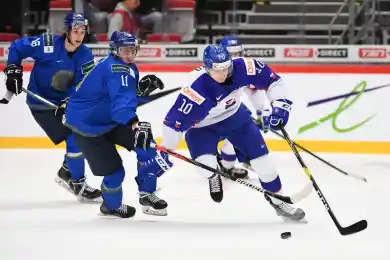 Мусоров снова забивает, но поражения со Словакией избежать не удалось