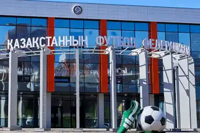 Отбывшего арест судью Армана Исмуратова вызвали в КФФ