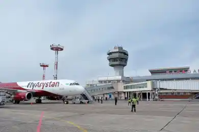 Безвизовый режим для китайцев и индусов теперь действует в шести аэропортах Казахстана