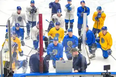 Игроки сборной Казахстана вылетают сегодня на ЧМ в Ригу