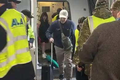 Прибыл рейс из Маската - на борту 314 казахстанцев