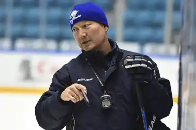 "Ошибся - ничего страшного": как Галым Мамбеталиев отвечал на вопросы журналистов